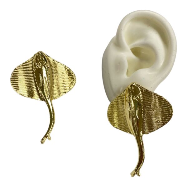 Aretes Mantarraya en Rodio – Verano con estilo marino 🌊