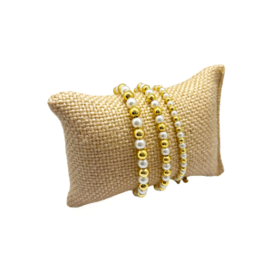 Pulsera Perlas & Dorado – Elegancia que nace del alma